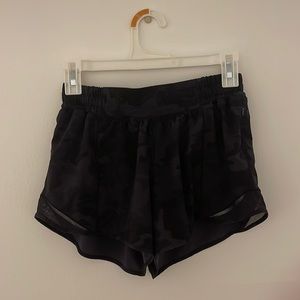 Lululemon Hotty Hot Shorts